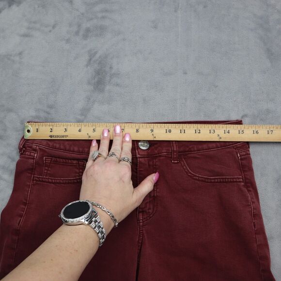 American Eagle Outfitters Shorts Womens 8 Red Mom Mid Rise Stretch Denim Button - Picture 4 of 15